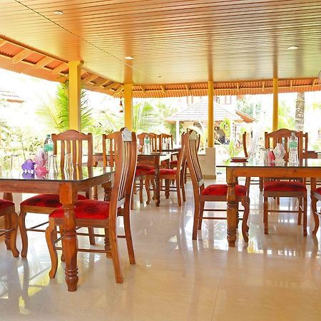 Pozhiyoram Ayurveda Beach Resort Alappuzha Εξωτερικό φωτογραφία