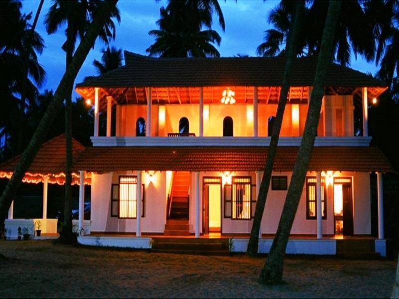 Pozhiyoram Ayurveda Beach Resort Alappuzha Εξωτερικό φωτογραφία