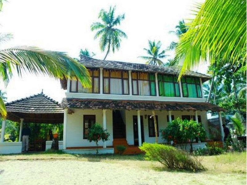 Pozhiyoram Ayurveda Beach Resort Alappuzha Εξωτερικό φωτογραφία