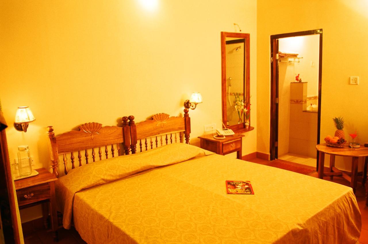 Pozhiyoram Ayurveda Beach Resort Alappuzha Εξωτερικό φωτογραφία
