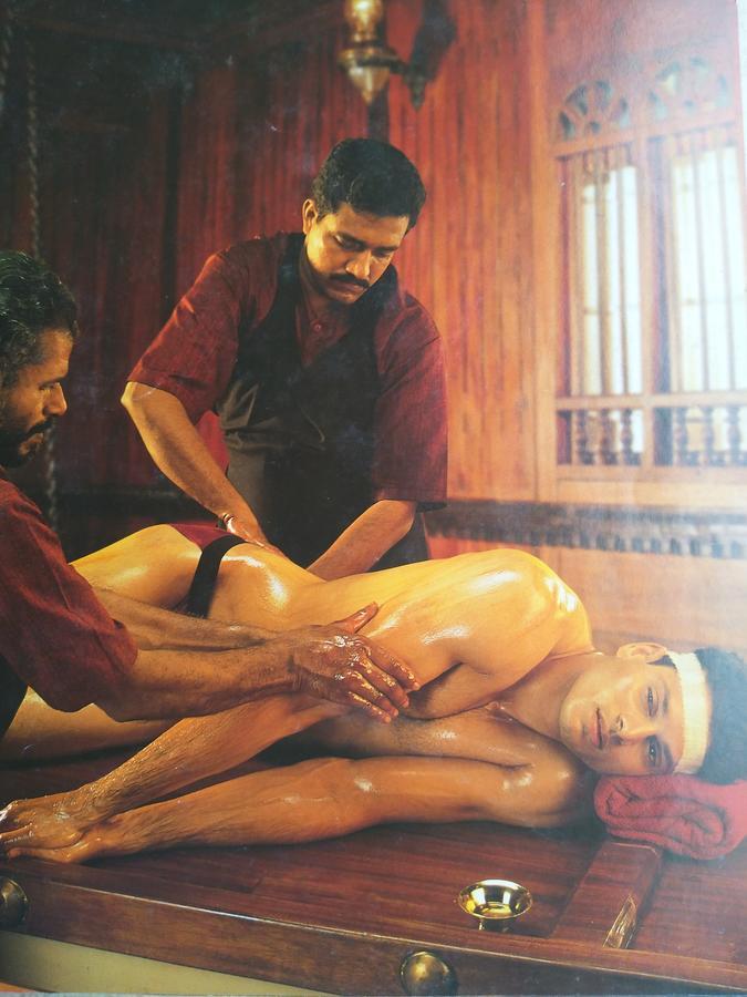 Pozhiyoram Ayurveda Beach Resort Alappuzha Εξωτερικό φωτογραφία