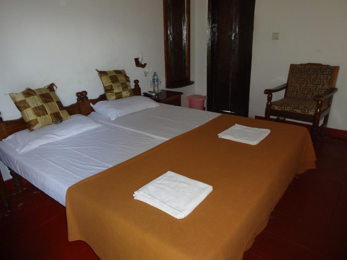 Pozhiyoram Ayurveda Beach Resort Alappuzha Εξωτερικό φωτογραφία