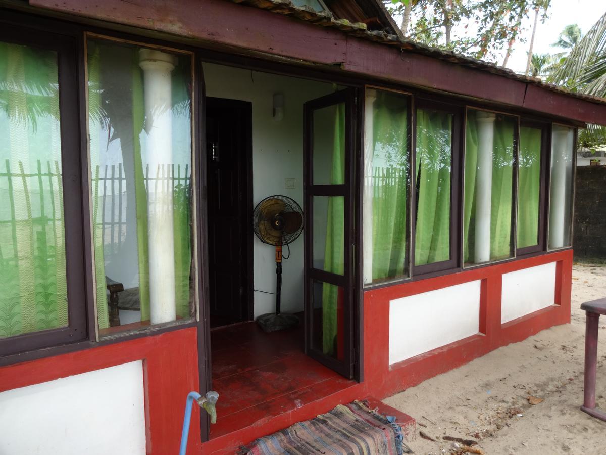 Pozhiyoram Ayurveda Beach Resort Alappuzha Εξωτερικό φωτογραφία