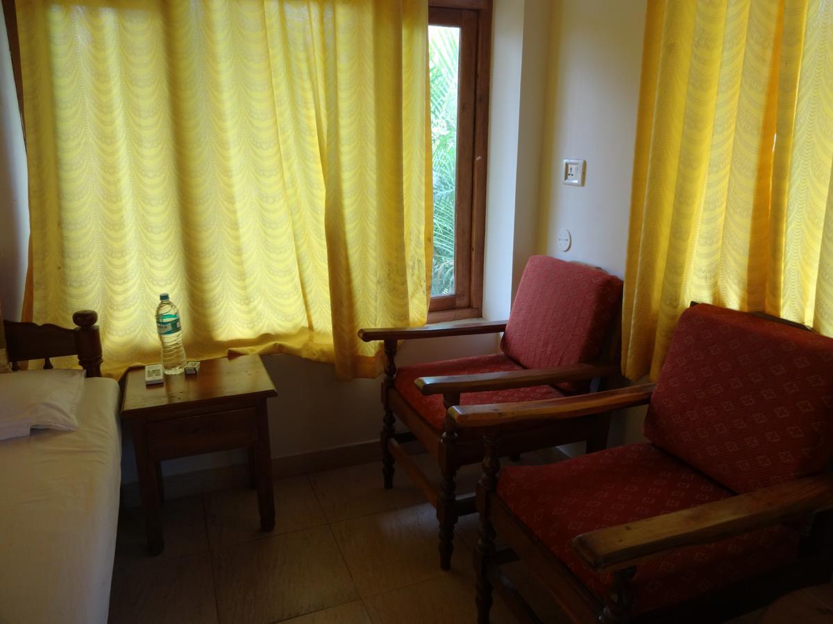Pozhiyoram Ayurveda Beach Resort Alappuzha Εξωτερικό φωτογραφία