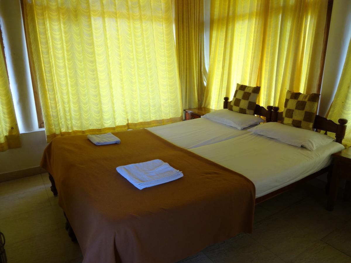 Pozhiyoram Ayurveda Beach Resort Alappuzha Εξωτερικό φωτογραφία